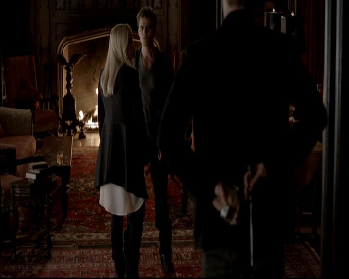 VampireDiariesWorld-dot-org_4x04TheFive2002.jpg