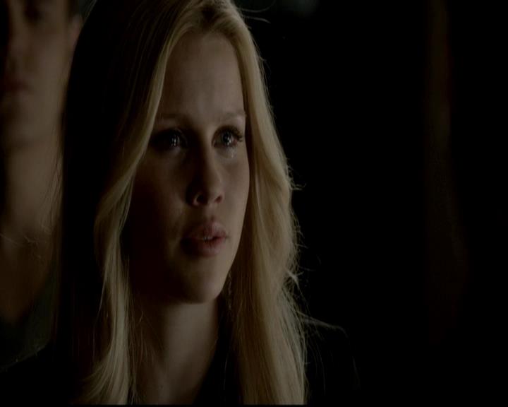 VampireDiariesWorld-dot-org_4x04TheFive2028.jpg