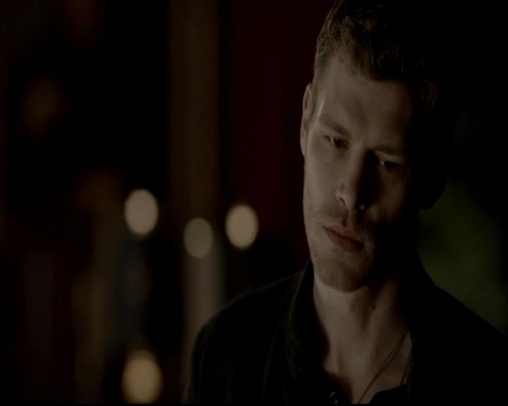 VampireDiariesWorld-dot-org_4x04TheFive2030.jpg