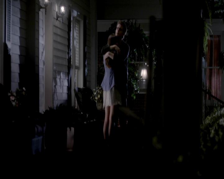 VampireDiariesWorld-dot-org_4x04TheFive2219.jpg