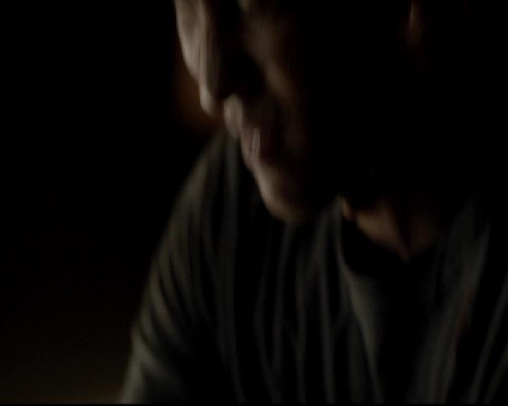 VampireDiariesWorld-dot-org_4x04TheFive2233.jpg