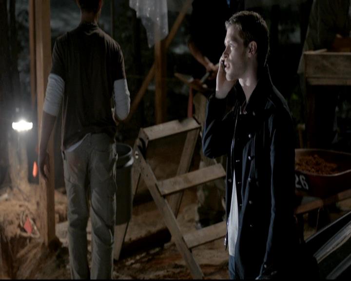 VampireDiariesWorld-dot-org_4x05TheKiller0236.jpg