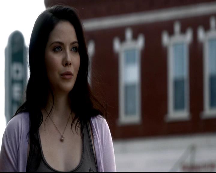 VampireDiariesWorld-dot-org_4x05TheKiller2020.jpg