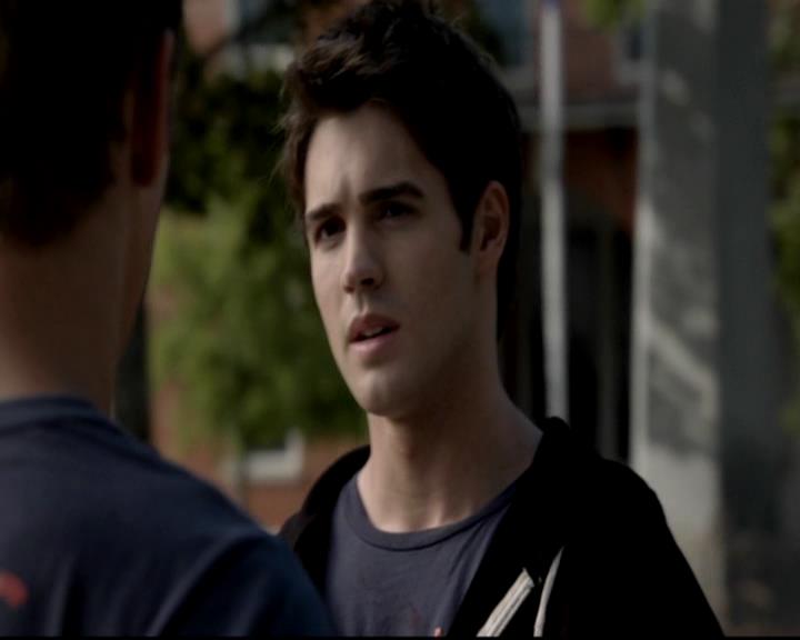 VampireDiariesWorld-dot-org_4x05TheKiller2025.jpg