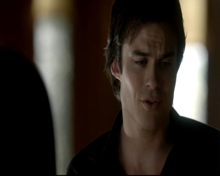 VampireDiariesWorld-dot-org_4x06WeAllGoALittleMadSometimes0134.jpg