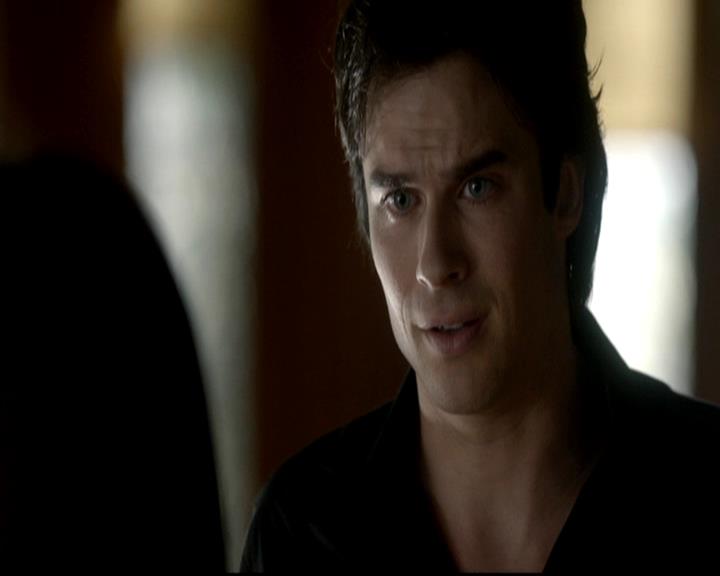 VampireDiariesWorld-dot-org_4x06WeAllGoALittleMadSometimes0135.jpg