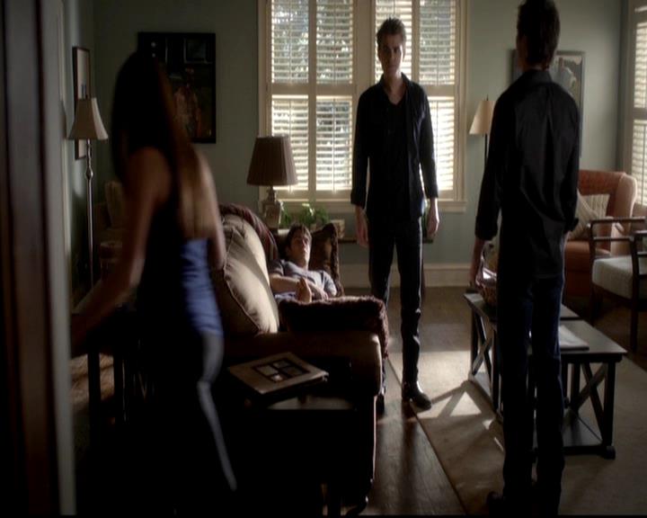 VampireDiariesWorld-dot-org_4x06WeAllGoALittleMadSometimes0149.jpg