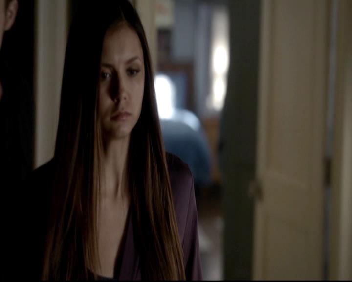 VampireDiariesWorld-dot-org_4x06WeAllGoALittleMadSometimes0169.jpg