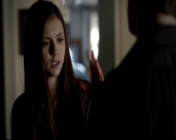 VampireDiariesWorld-dot-org_4x06WeAllGoALittleMadSometimes0195.jpg