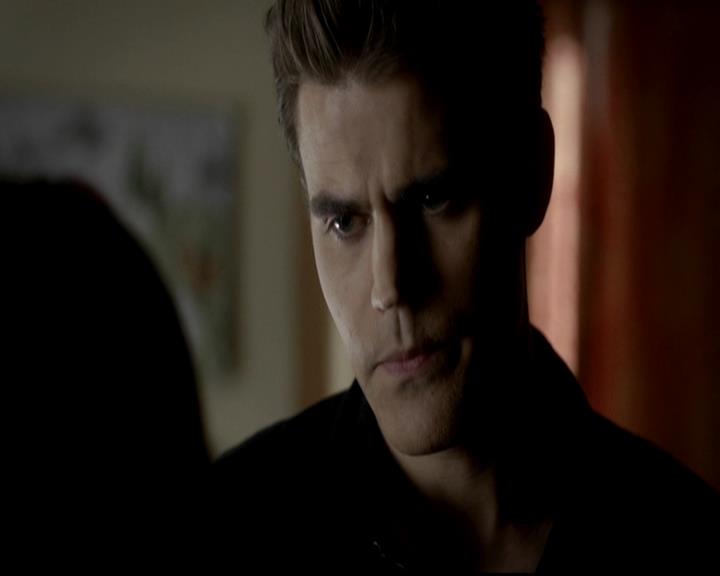 VampireDiariesWorld-dot-org_4x06WeAllGoALittleMadSometimes0199.jpg