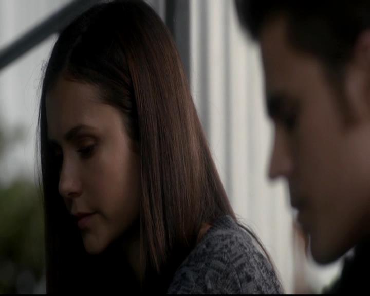 VampireDiariesWorld-dot-org_4x06WeAllGoALittleMadSometimes2090.jpg