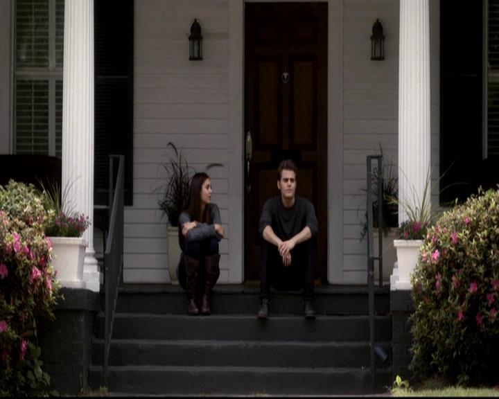 VampireDiariesWorld-dot-org_4x06WeAllGoALittleMadSometimes2121.jpg