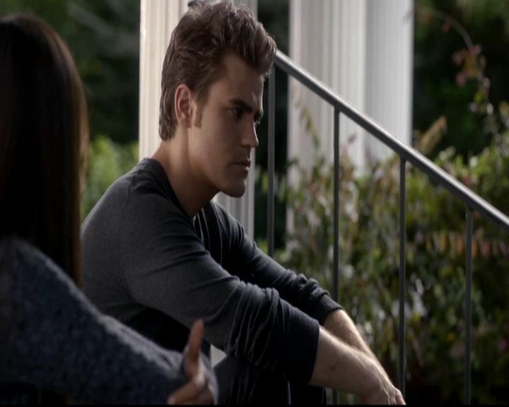 VampireDiariesWorld-dot-org_4x06WeAllGoALittleMadSometimes2130.jpg