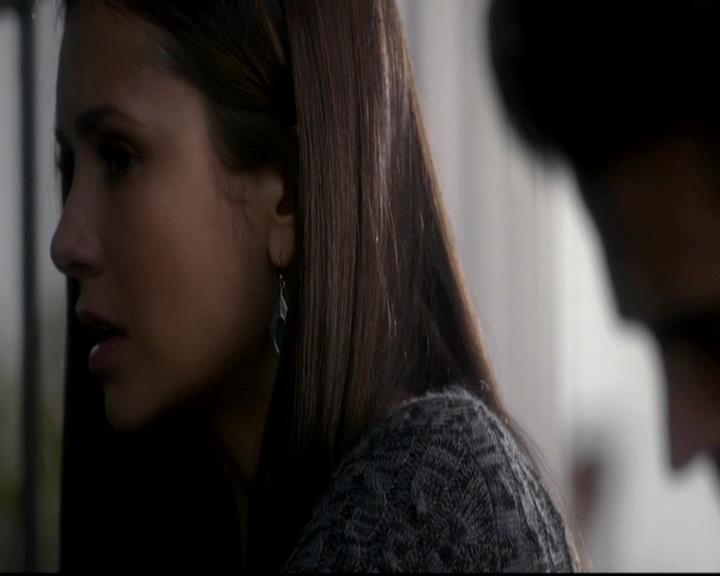 VampireDiariesWorld-dot-org_4x06WeAllGoALittleMadSometimes2203.jpg