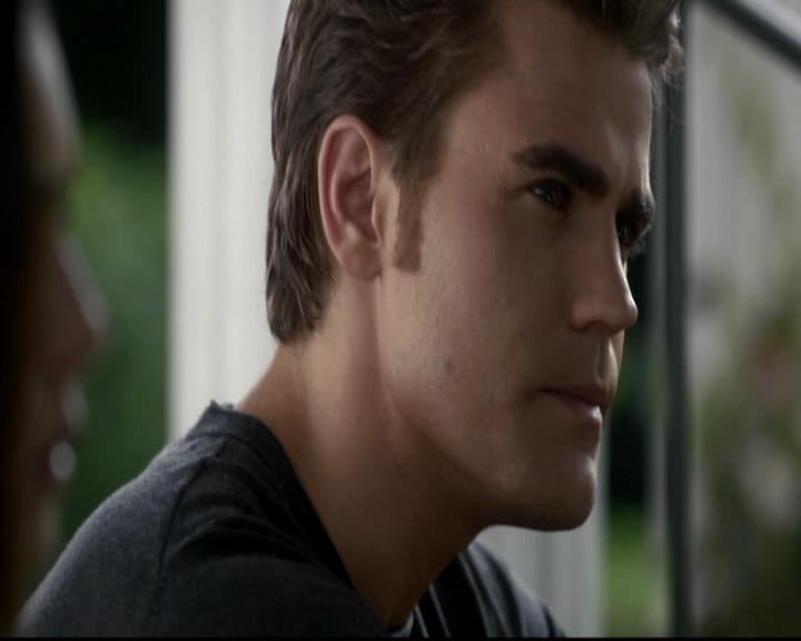 VampireDiariesWorld-dot-org_4x06WeAllGoALittleMadSometimes2205.jpg