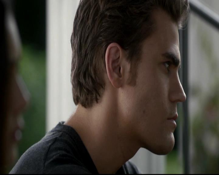 VampireDiariesWorld-dot-org_4x06WeAllGoALittleMadSometimes2206.jpg