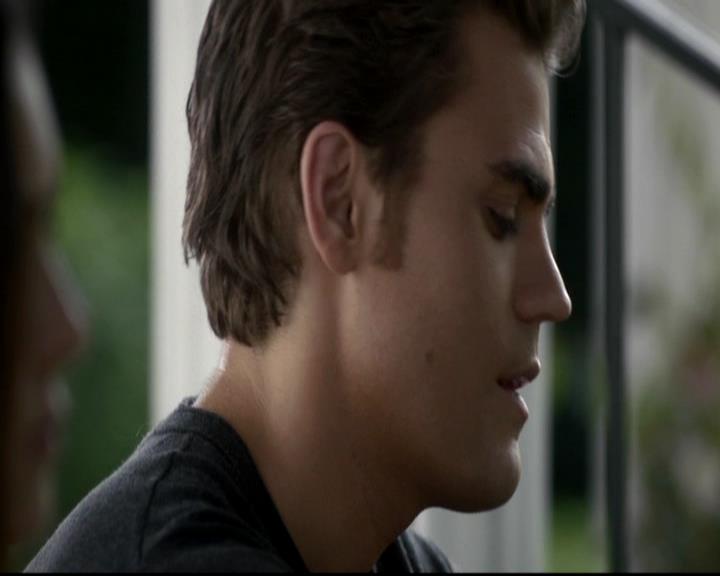 VampireDiariesWorld-dot-org_4x06WeAllGoALittleMadSometimes2210.jpg