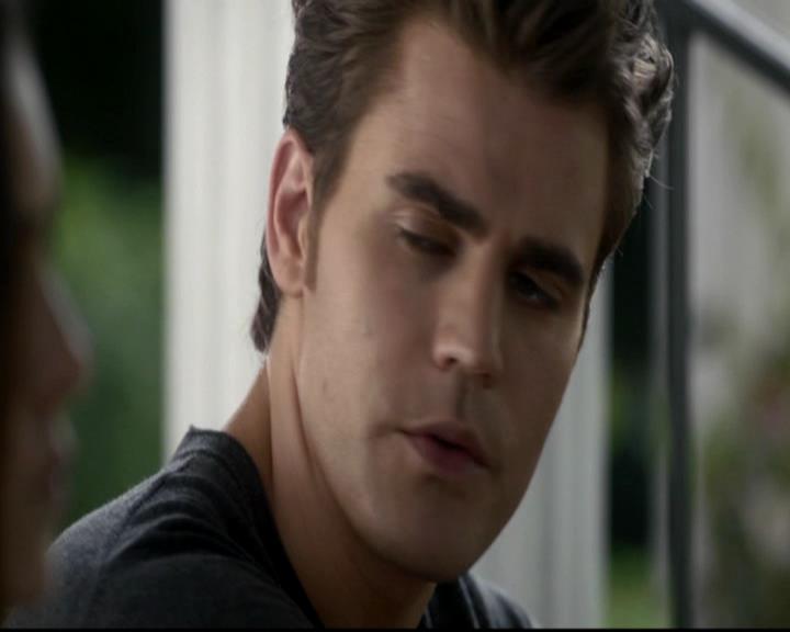 VampireDiariesWorld-dot-org_4x06WeAllGoALittleMadSometimes2212.jpg