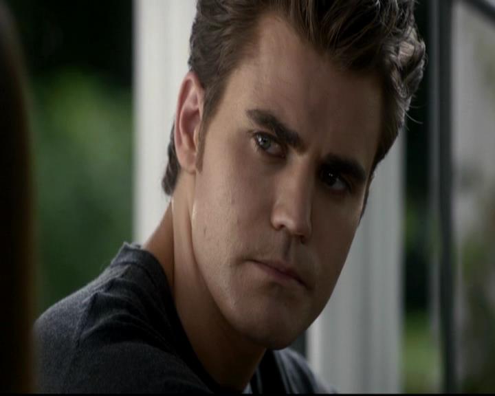 VampireDiariesWorld-dot-org_4x06WeAllGoALittleMadSometimes2231.jpg