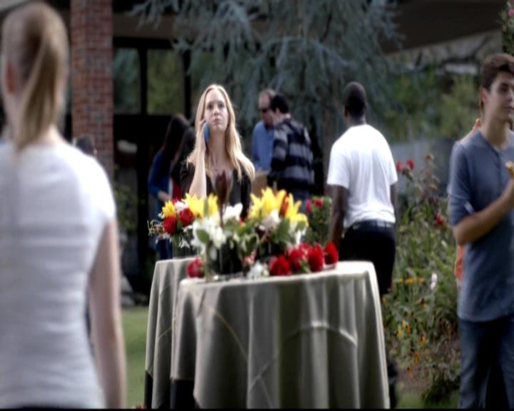 VampireDiariesWorld-dot-org_4x07MyBrothersKeeper0039.jpg