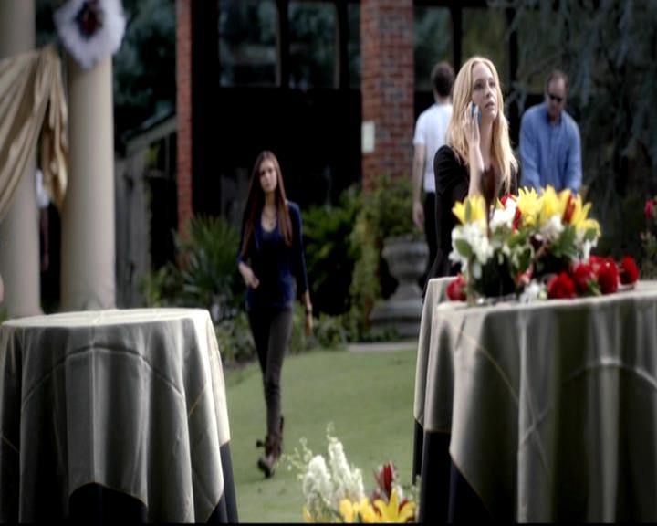 VampireDiariesWorld-dot-org_4x07MyBrothersKeeper0054.jpg