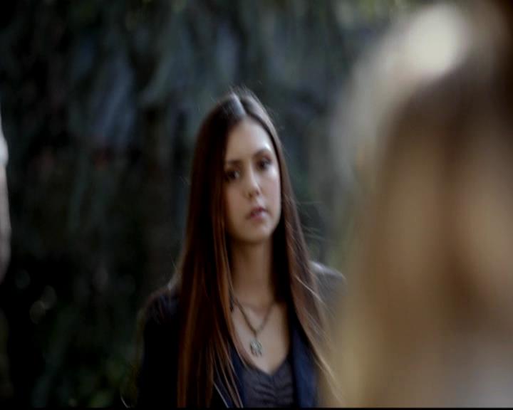 VampireDiariesWorld-dot-org_4x07MyBrothersKeeper0058.jpg