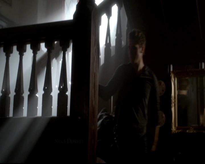 VampireDiariesWorld-dot-org_4x07MyBrothersKeeper0091.jpg