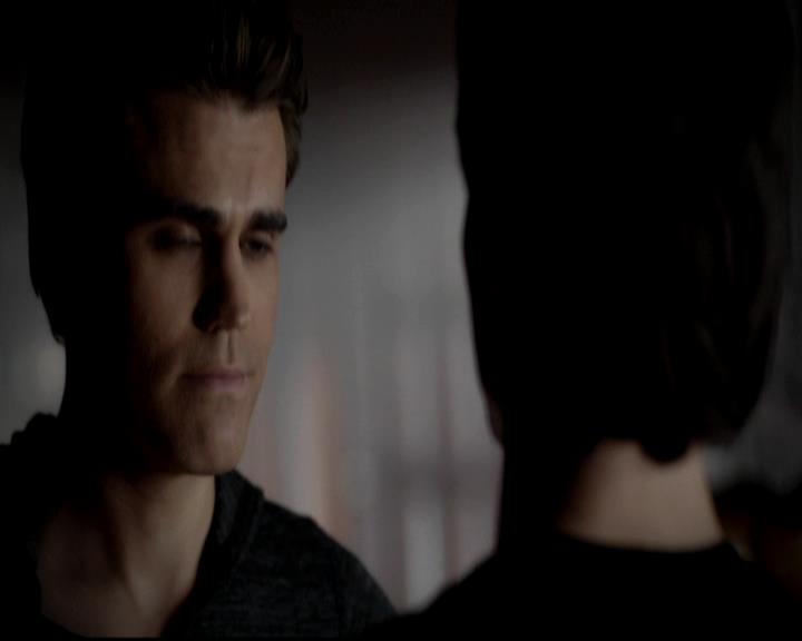 VampireDiariesWorld-dot-org_4x07MyBrothersKeeper0128.jpg