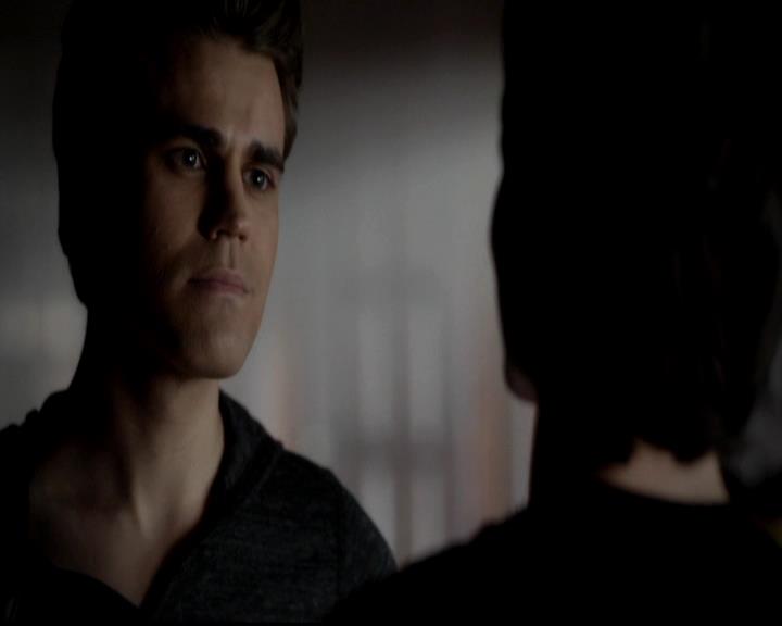 VampireDiariesWorld-dot-org_4x07MyBrothersKeeper0132.jpg