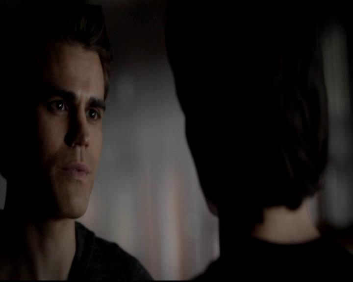 VampireDiariesWorld-dot-org_4x07MyBrothersKeeper0151.jpg