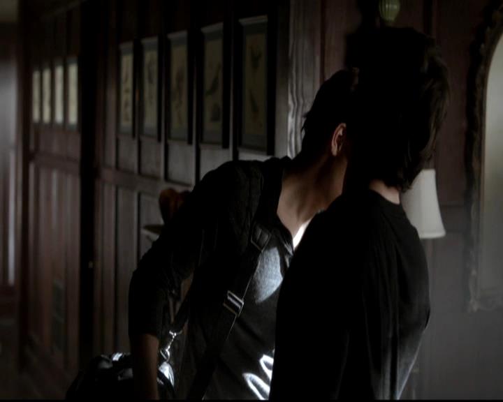 VampireDiariesWorld-dot-org_4x07MyBrothersKeeper0152.jpg