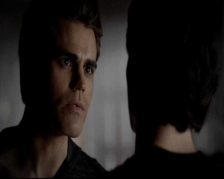 VampireDiariesWorld-dot-org_4x07MyBrothersKeeper0170.jpg