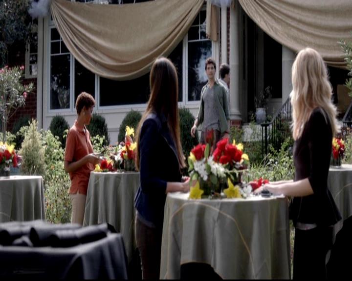 VampireDiariesWorld-dot-org_4x07MyBrothersKeeper0222.jpg