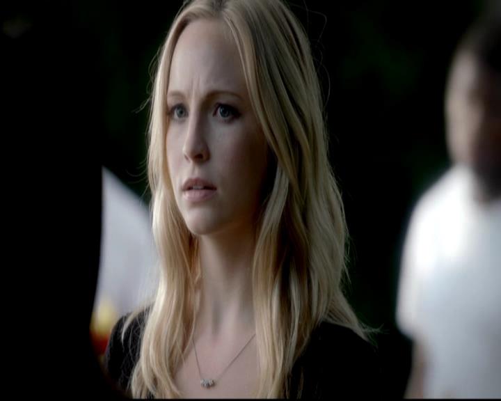 VampireDiariesWorld-dot-org_4x07MyBrothersKeeper0227.jpg