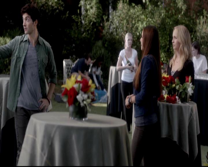 VampireDiariesWorld-dot-org_4x07MyBrothersKeeper0236.jpg