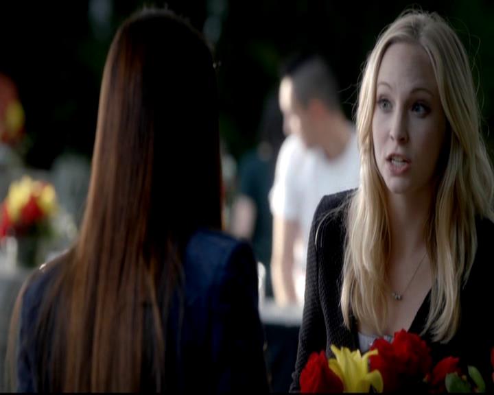 VampireDiariesWorld-dot-org_4x07MyBrothersKeeper0247.jpg