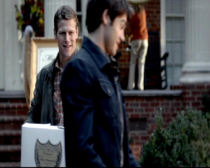 VampireDiariesWorld-dot-org_4x07MyBrothersKeeper0265.jpg