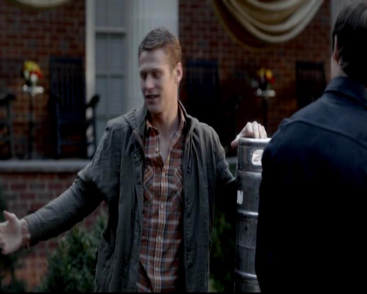 VampireDiariesWorld-dot-org_4x07MyBrothersKeeper0277.jpg