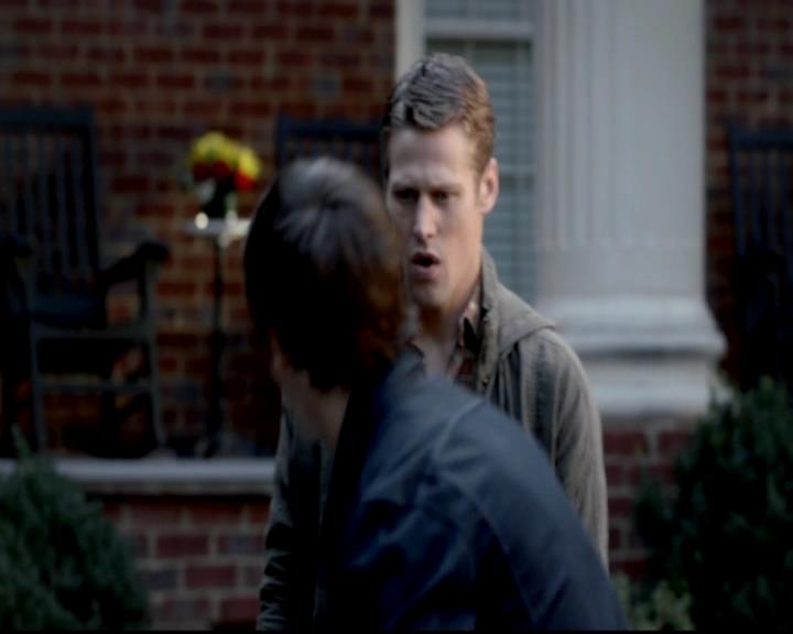 VampireDiariesWorld-dot-org_4x07MyBrothersKeeper0292.jpg