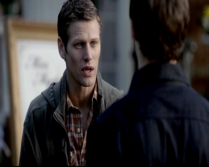 VampireDiariesWorld-dot-org_4x07MyBrothersKeeper0303.jpg