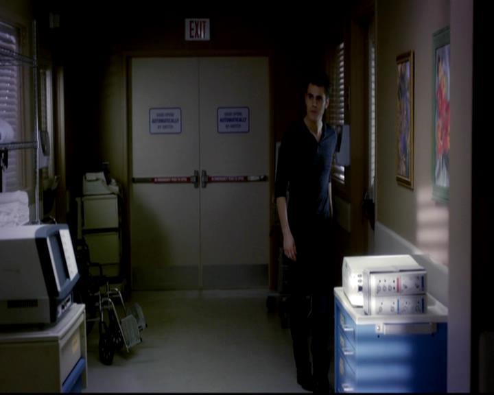 VampireDiariesWorld-dot-org_4x07MyBrothersKeeper0343.jpg