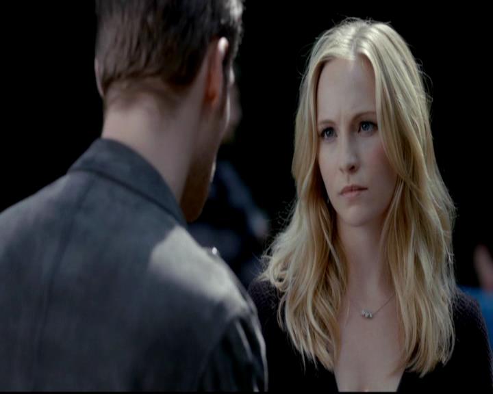 VampireDiariesWorld-dot-org_4x07MyBrothersKeeper0416.jpg