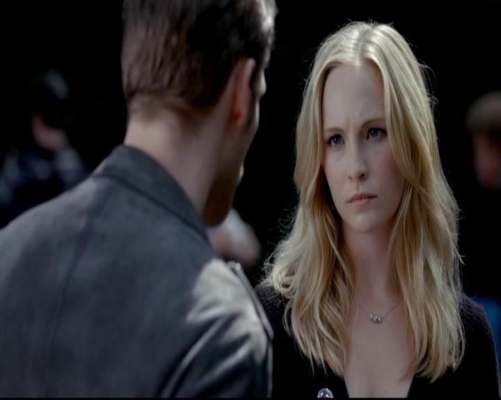 VampireDiariesWorld-dot-org_4x07MyBrothersKeeper0417.jpg