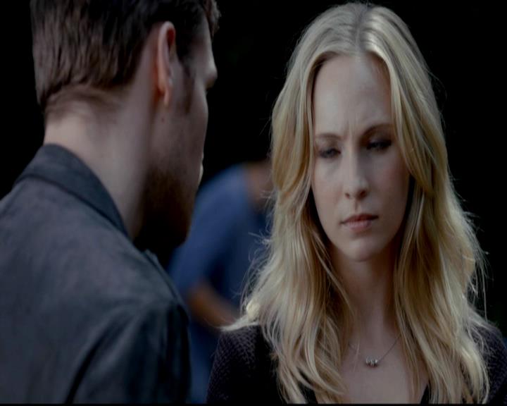 VampireDiariesWorld-dot-org_4x07MyBrothersKeeper0422.jpg