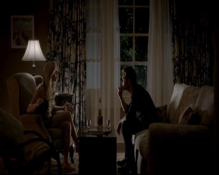 VampireDiariesWorld-dot-org_4x07MyBrothersKeeper2169.jpg