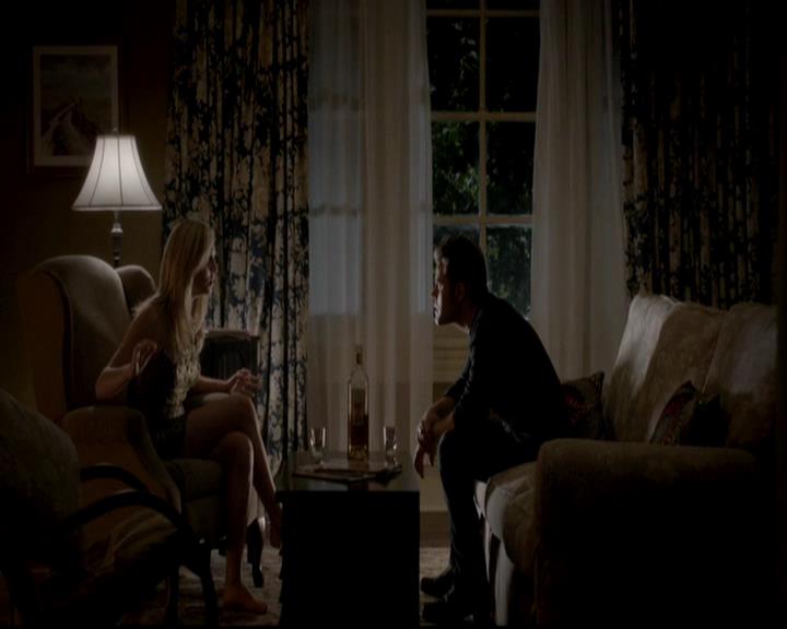 VampireDiariesWorld-dot-org_4x07MyBrothersKeeper2170.jpg