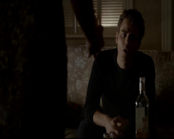 VampireDiariesWorld-dot-org_4x07MyBrothersKeeper2190.jpg