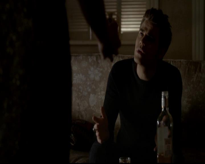 VampireDiariesWorld-dot-org_4x07MyBrothersKeeper2191.jpg