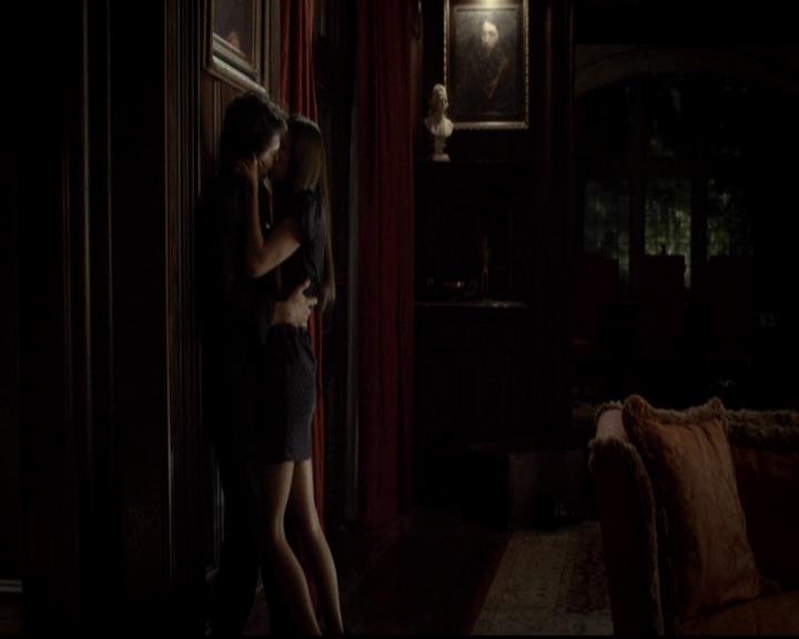 VampireDiariesWorld-dot-org_4x07MyBrothersKeeper2223.jpg