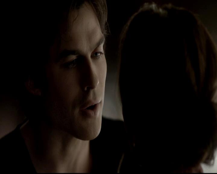 VampireDiariesWorld-dot-org_4x08WellAlwaysHaveBourbonStreet0204.jpg